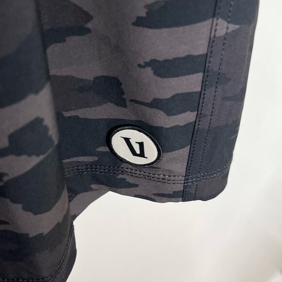 Vuori Mens Kore Camo Shorts XXL Black Pockets Activewear Comfort Casual - Picture 8 of 9